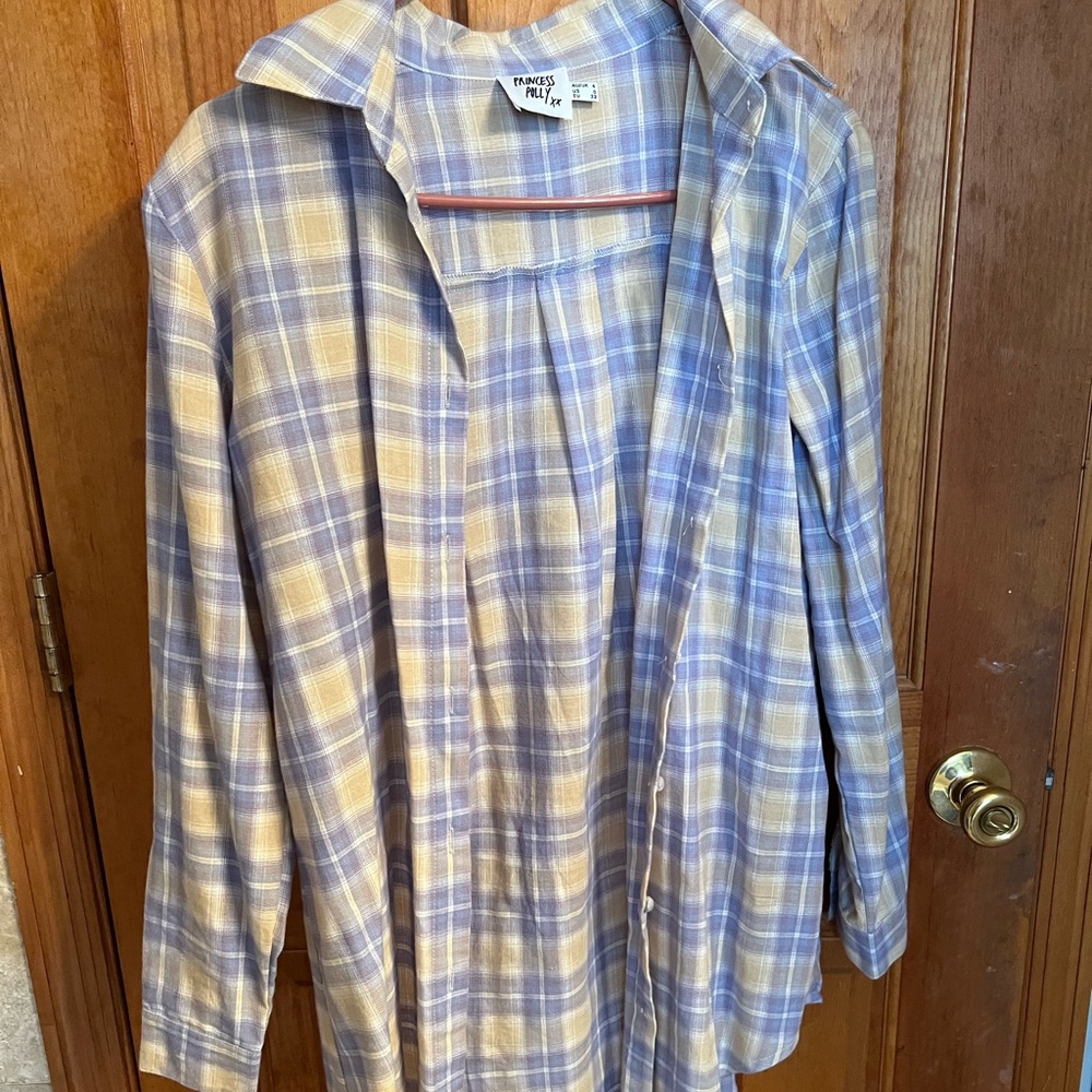 Princess Polly button up